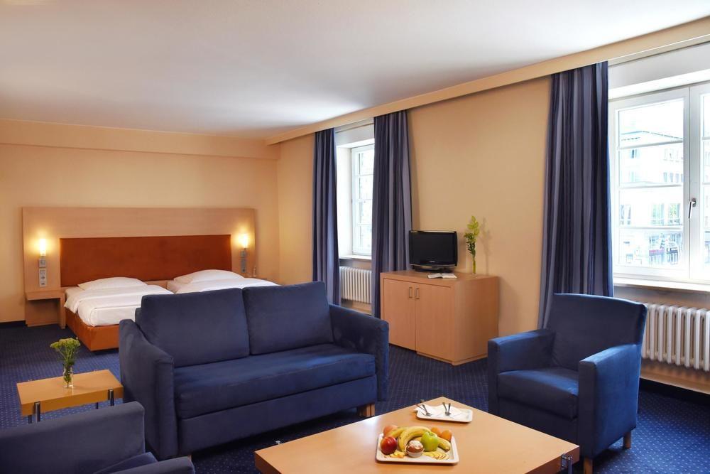 Intercityhotel Stuttgart Estugarda Exterior foto