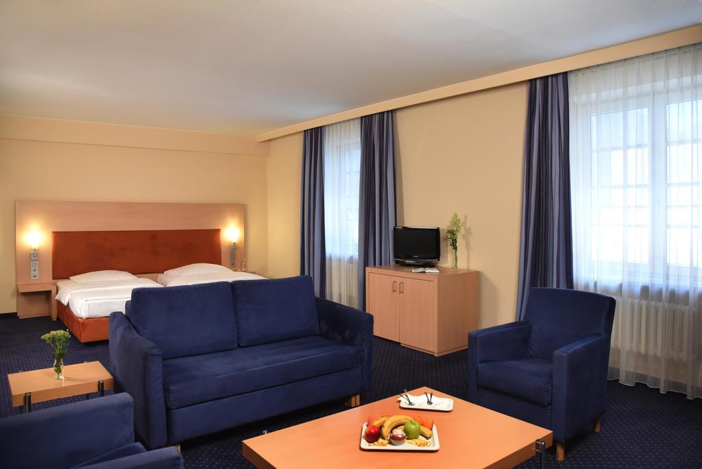 Intercityhotel Stuttgart Estugarda Exterior foto