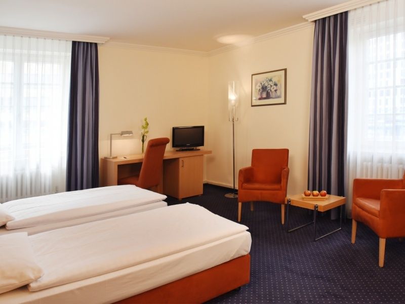 Intercityhotel Stuttgart Estugarda Exterior foto